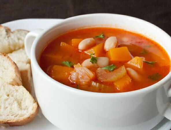 Супа од целера је издашно јело у исхрани здраве исхране за мршављење